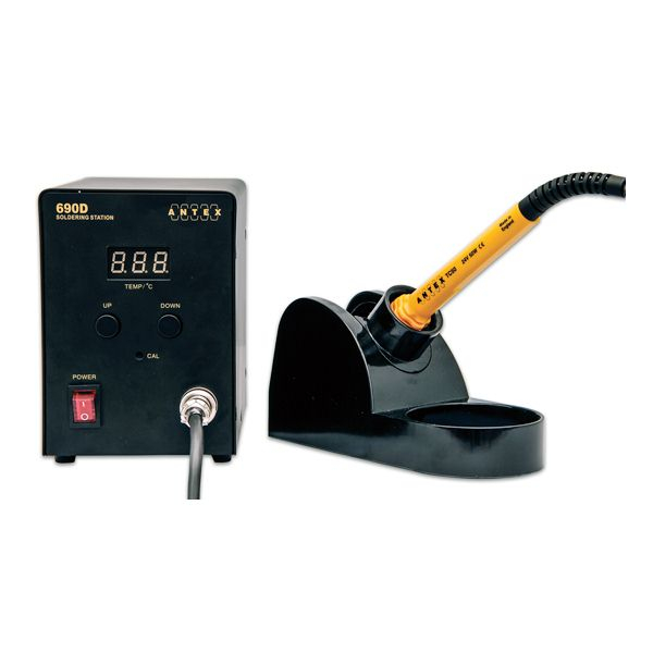 Station digitale 50W Antex 690D