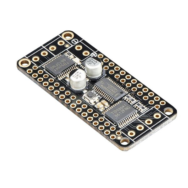 FeatherWing commande 4 moteurs CC ADA2927