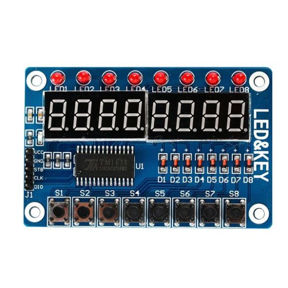  Module avec afficheur 7 segments, LED et boutons