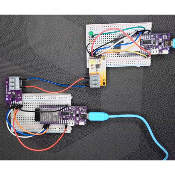 Exemple d'utilisation (microcontrôleurs et accessoires non inclus) 