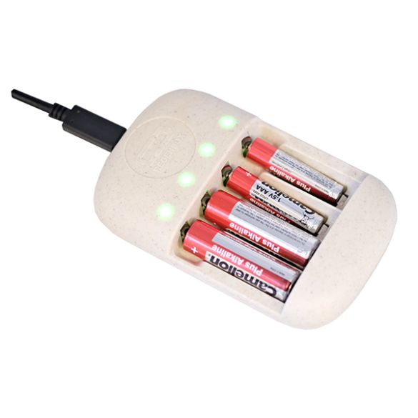 Exemple d'utilisation (câble USB et piles non inclus) 