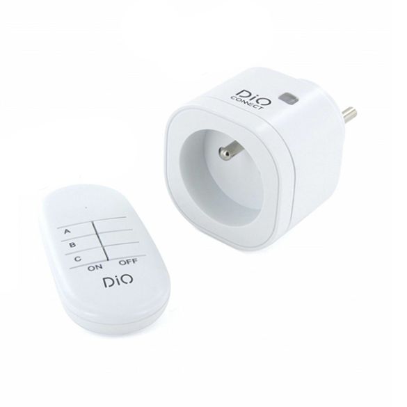  Prise connectée DiO + télécommande 54916